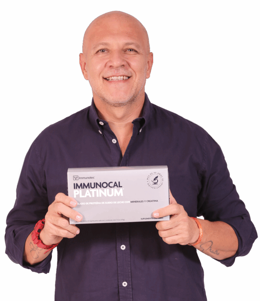 César Alvarado presentando Immunocal